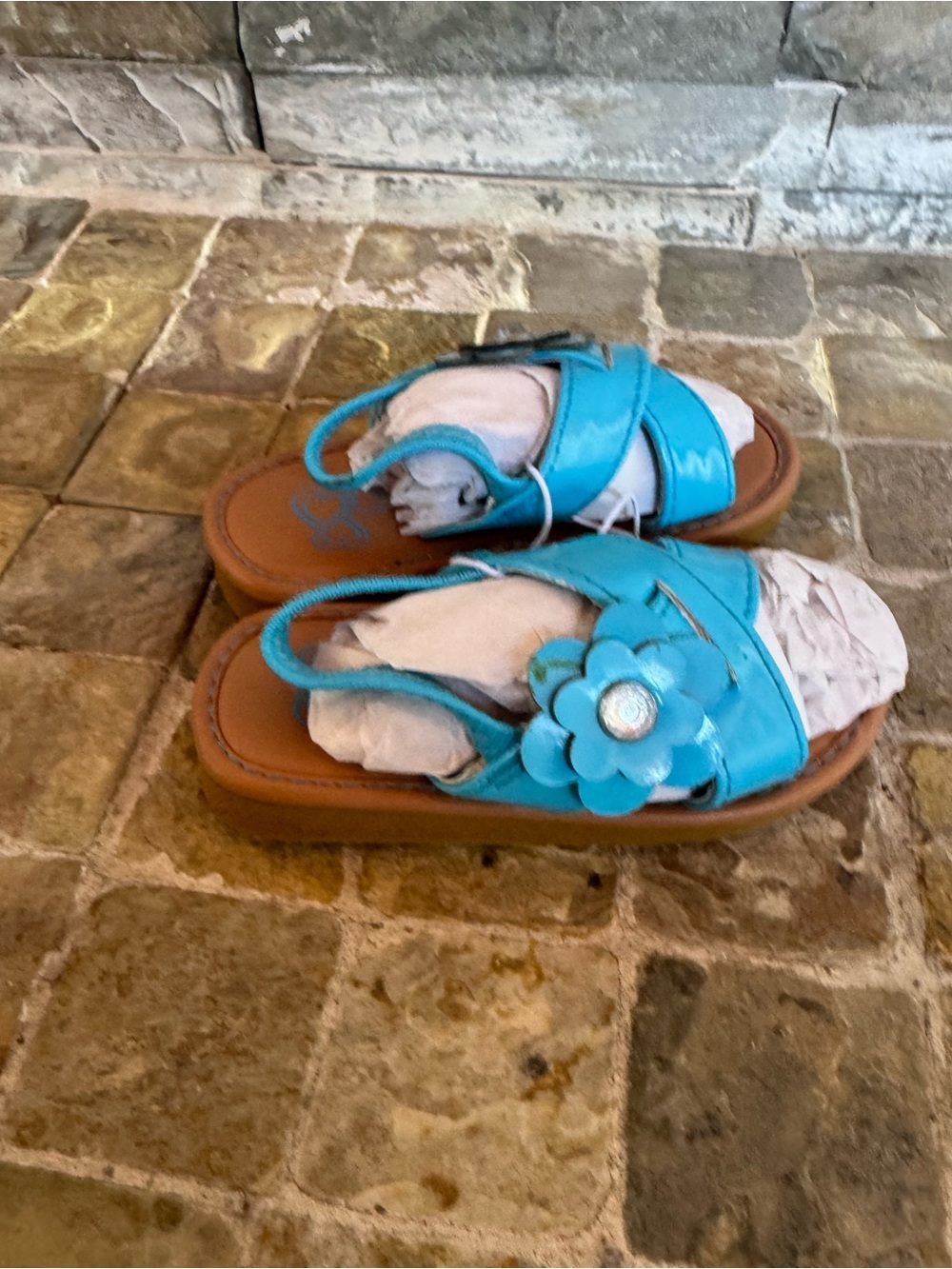 Children’s place girls floral sandals/Flower Slingback Sandals